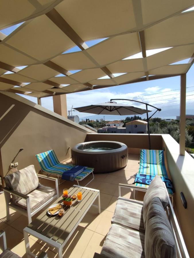 Fou'S Luxury Apartment Návpaktosz Kültér fotó